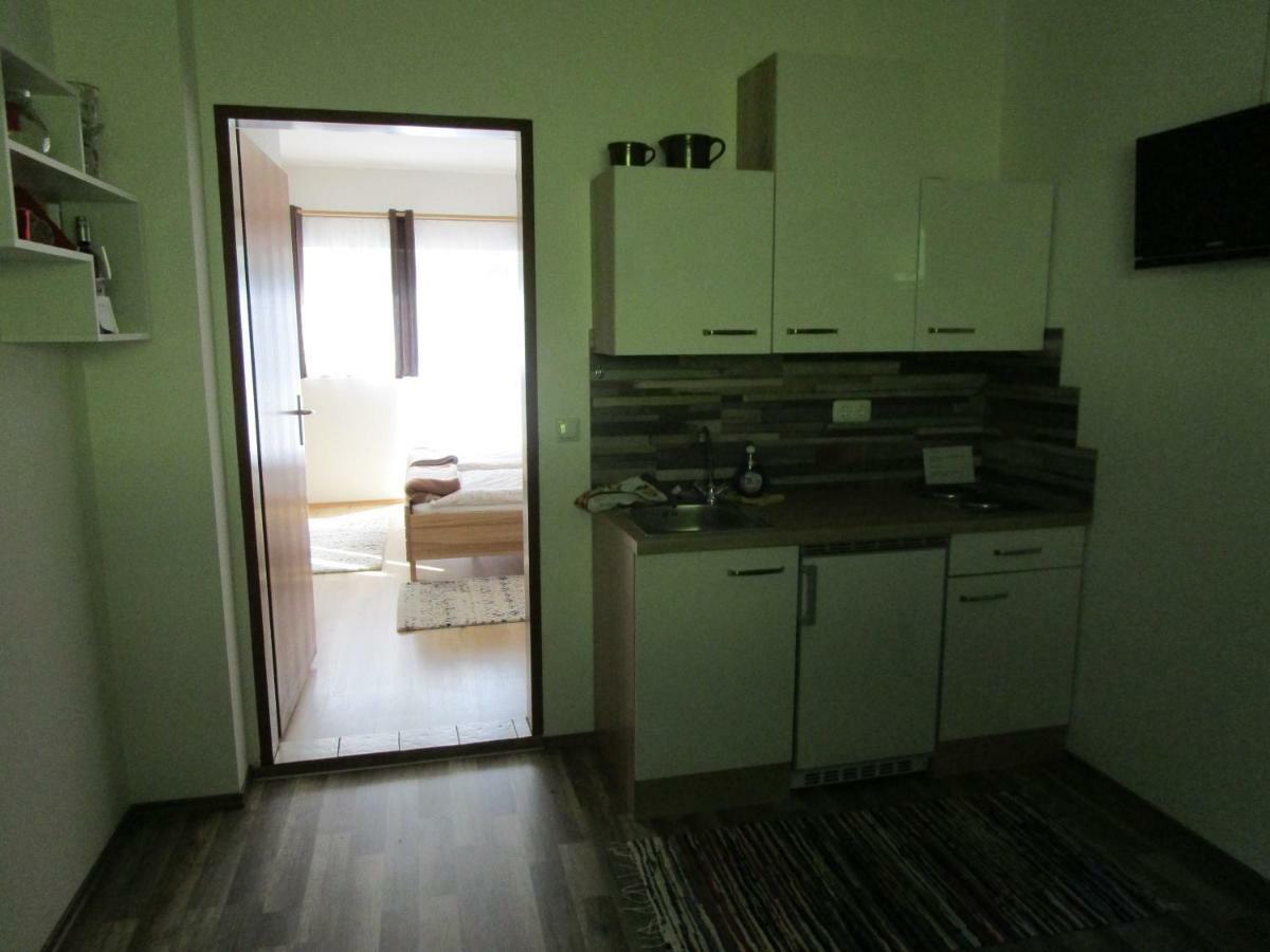 Ferienwohnung Huber Engelhartszell Buitenkant foto