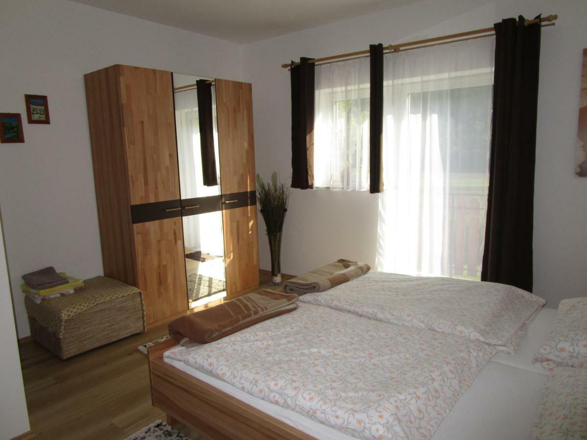 Ferienwohnung Huber Engelhartszell Buitenkant foto
