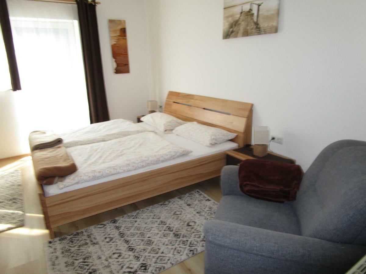 Ferienwohnung Huber Engelhartszell Buitenkant foto