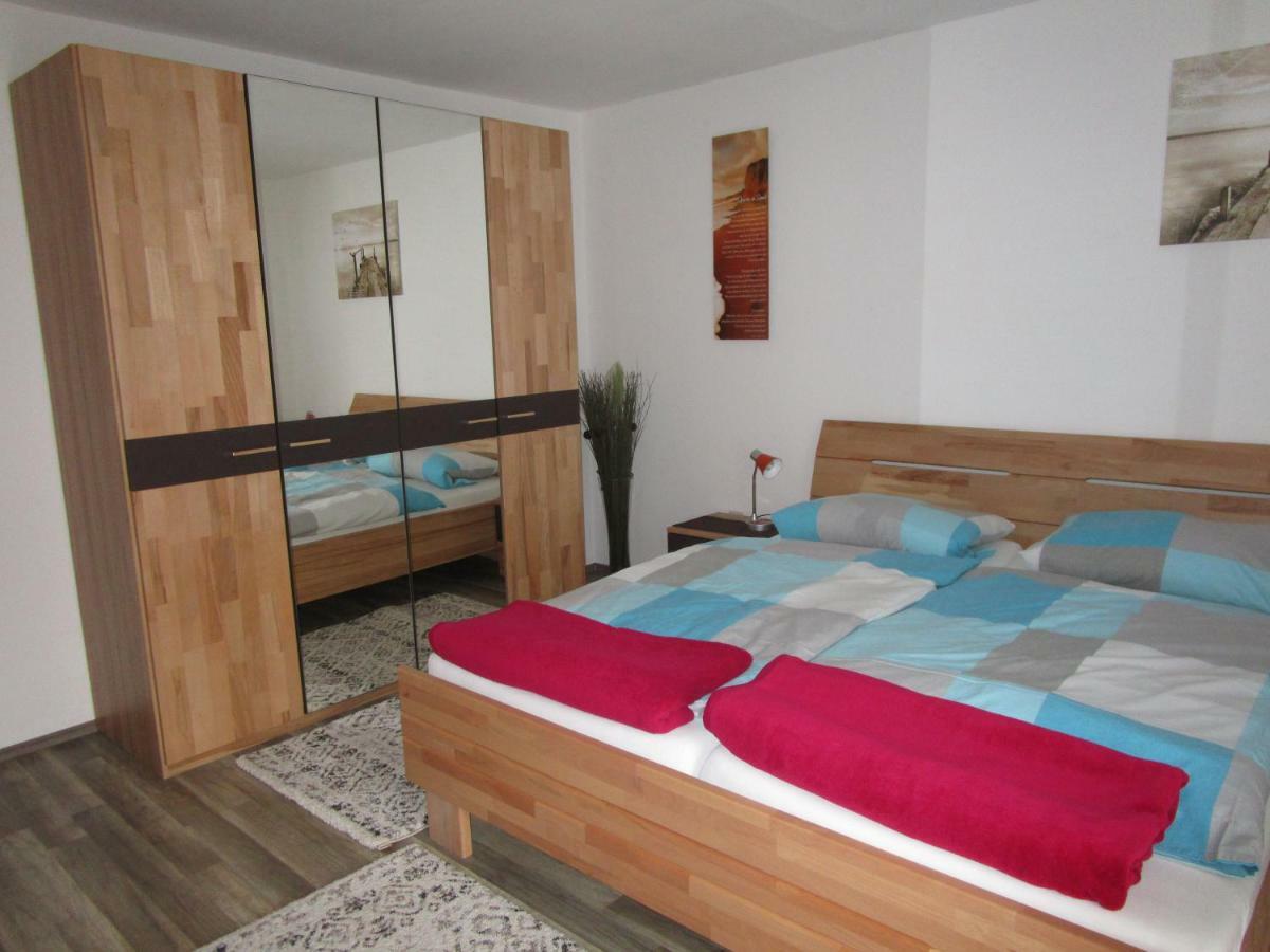 Ferienwohnung Huber Engelhartszell Buitenkant foto