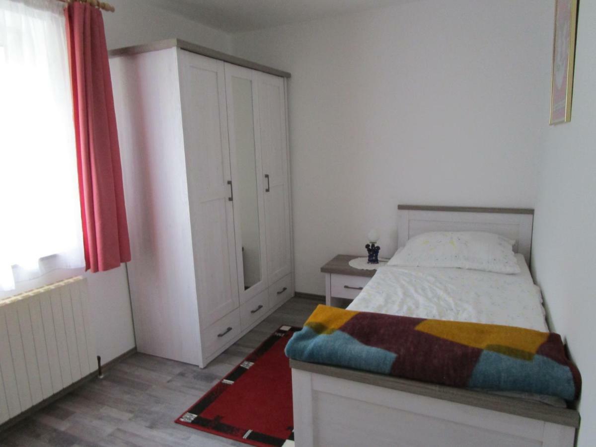 Ferienwohnung Huber Engelhartszell Buitenkant foto