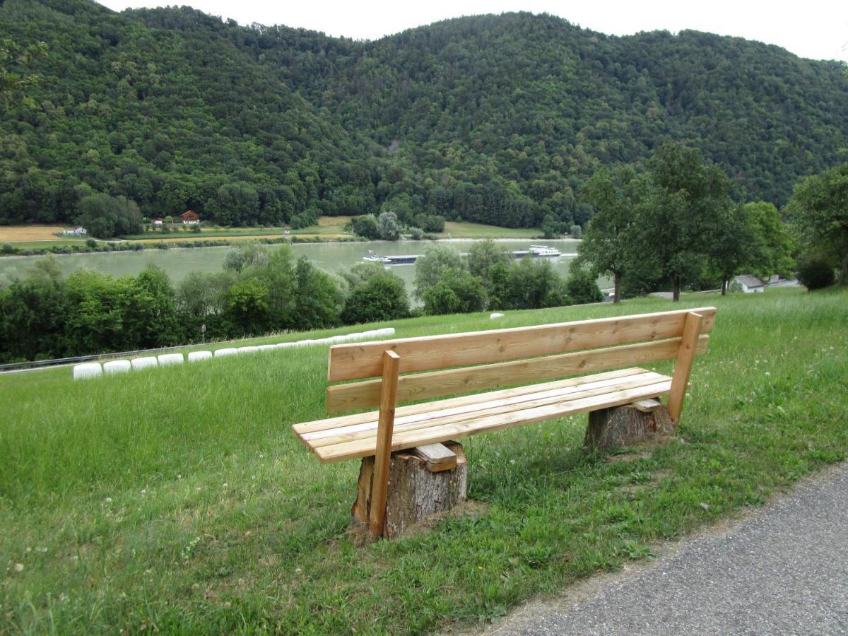 Ferienwohnung Huber Engelhartszell Buitenkant foto